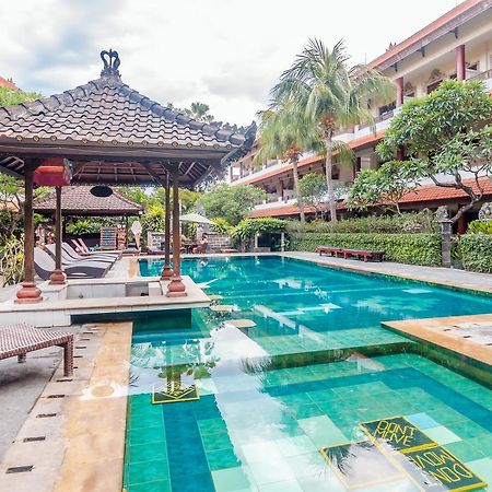 Zen Rooms Kuta Kubu Anyar 2 Kültér fotó